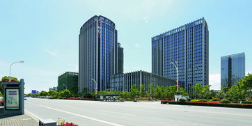 平湖建工大廈幕墻工程